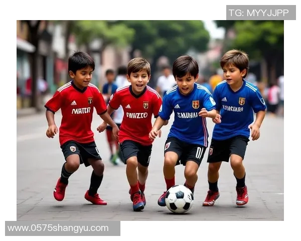 聊足球聊：从绿茵场到球迷心中，探讨足球背后的故事与激情